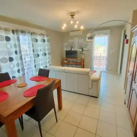 Apartament Parvis : Calme, Vue, Elegant, Spacieux, Securise Et Agde