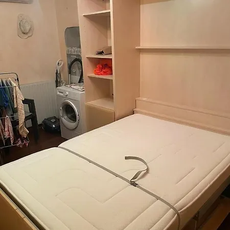 Apartament Parvis : Calme, Vue, Elegant, Spacieux, Securise Et